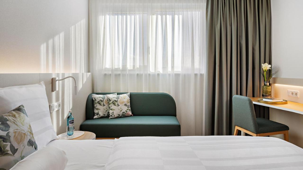 ריינשטטן Hey Lou Hotel Karlsruhe Messe מראה חיצוני תמונה